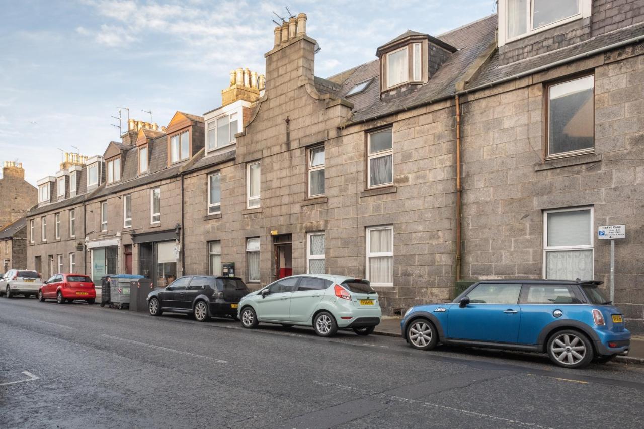 Hutch 2 Bed Apart Aberdeen Esterno foto